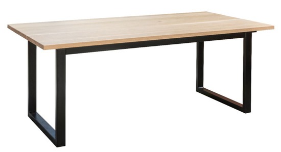 Thorndon table